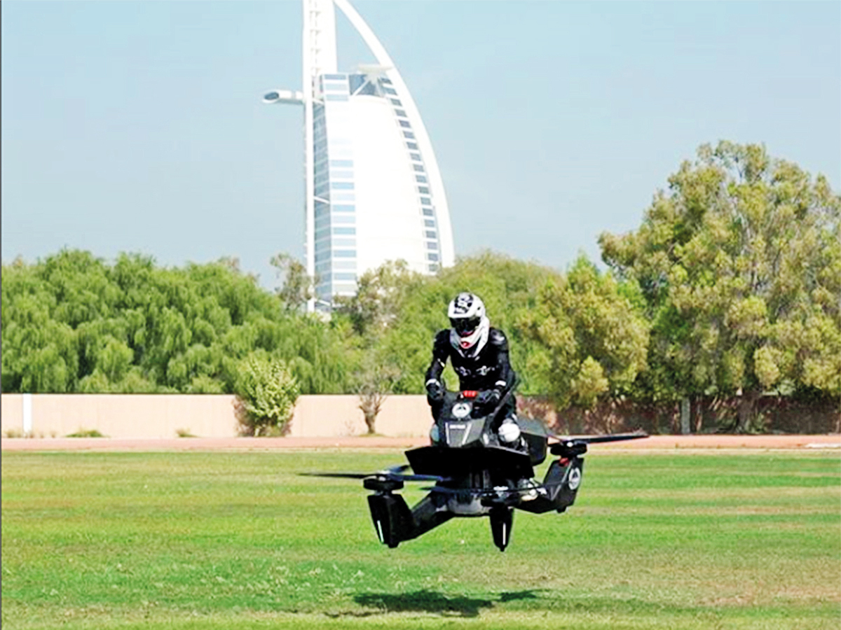 Video Cops on flying bikes to patrol Dubai by 2020
